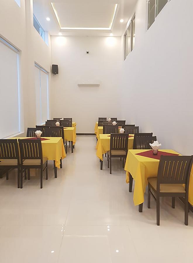 Apple Hotel Two - Near Phnom Penh Airport Exteriér fotografie