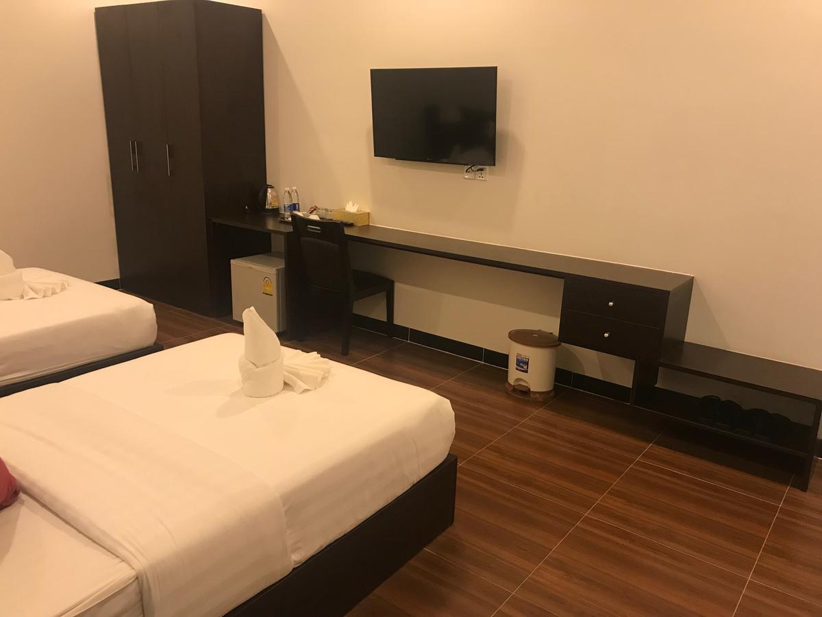 Apple Hotel Two - Near Phnom Penh Airport Exteriér fotografie
