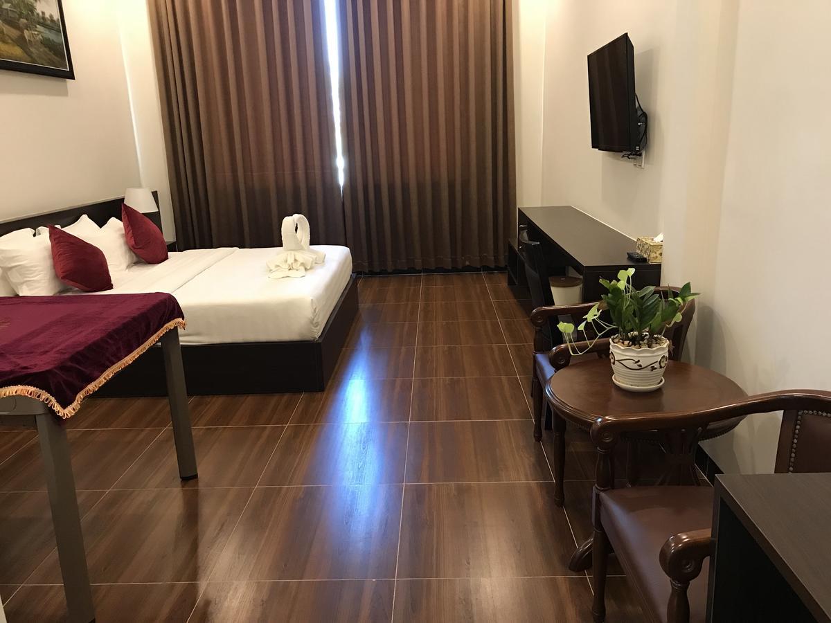 Apple Hotel Two - Near Phnom Penh Airport Exteriér fotografie